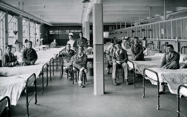 Patients at the King George Hospital for Wounded Soldiers in World War I. Photo: Wellcome Images